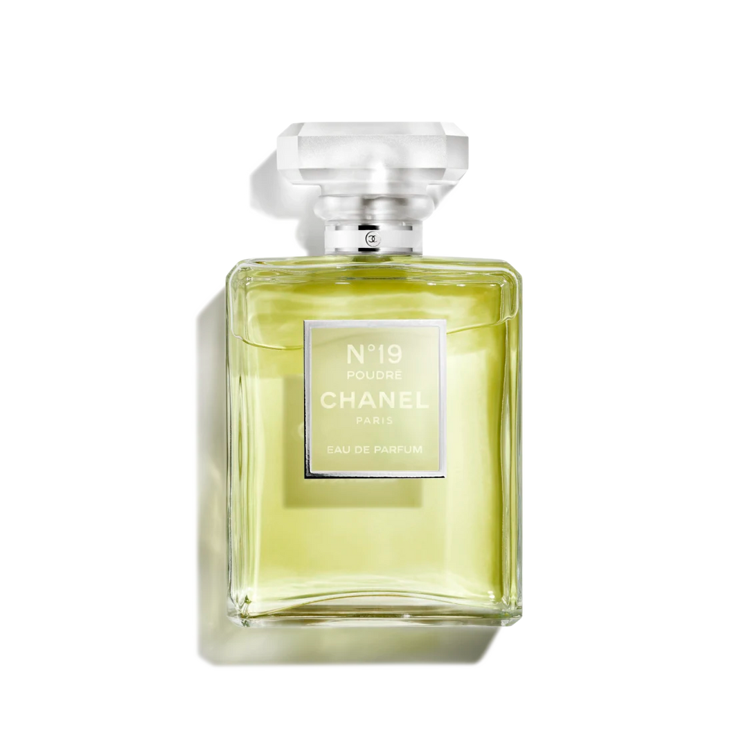  Chanel No.19 Poudre EDP 100 ml fragrance bottle